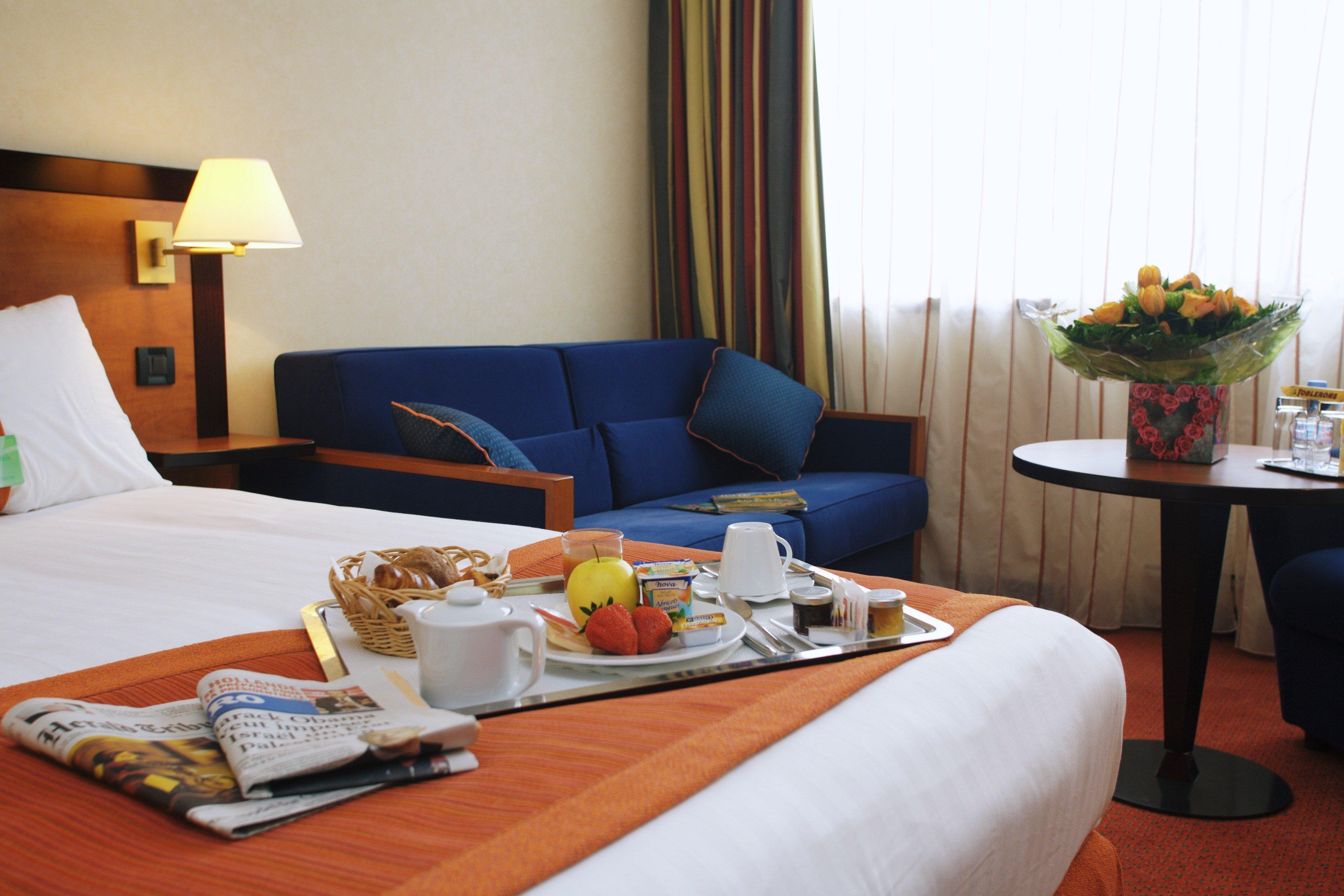 Готель Doubletree By Hilton Paris Bougival Екстер'єр фото