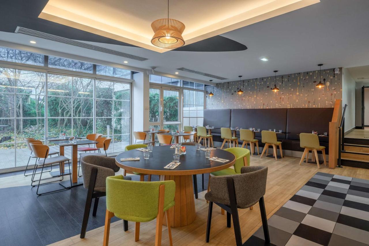 Готель Doubletree By Hilton Paris Bougival Екстер'єр фото